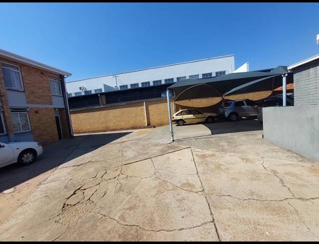 2 BEDROOM TOWNHOUSE TO LET IN GEZINA